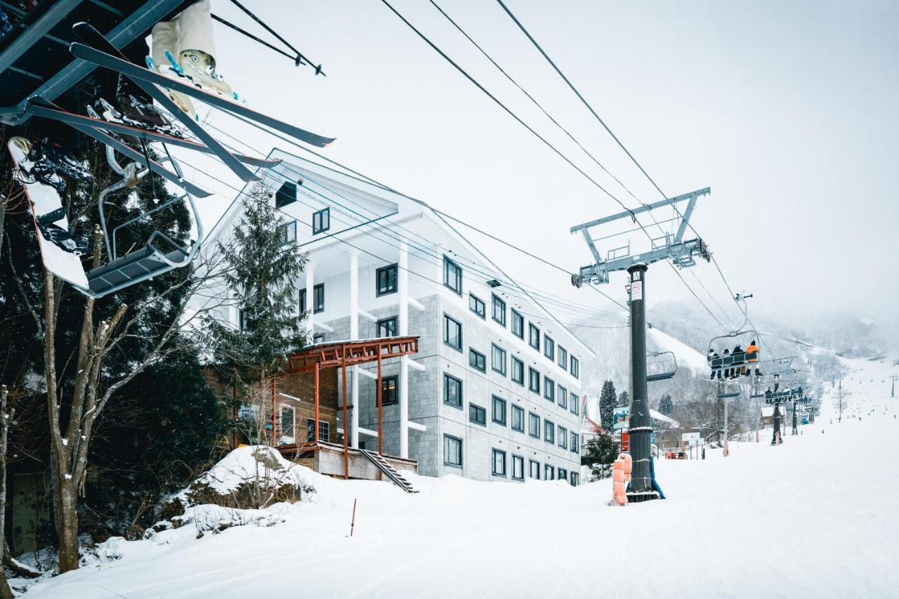 Tabist Condominium Hakuba Goryu Zewnętrze zdjęcie