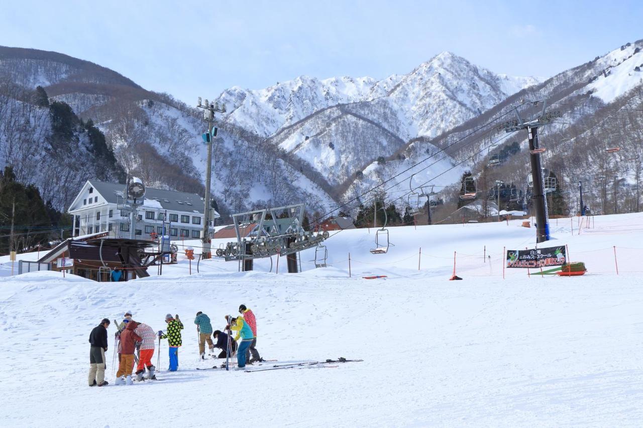 Tabist Condominium Hakuba Goryu Zewnętrze zdjęcie